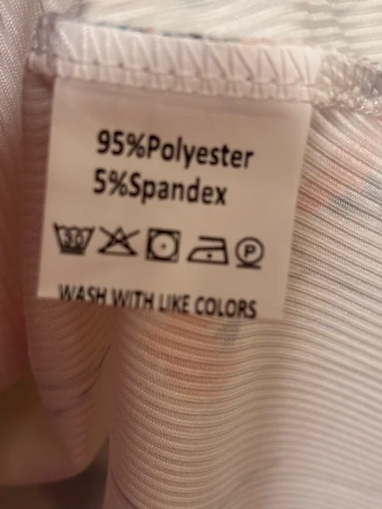 Floral V-Neck Sleeveless Tank Top - White with Blue & Peach Flowers - Picture 4 of 4